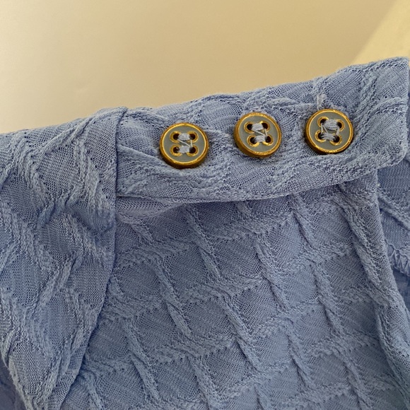 T-shirt with slitted back - Picture 3 of 3